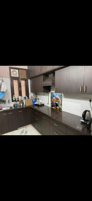 Kitchen in 1.5 BHK Builder Floor at Puri PP City Centre, Pitampura – for Rent