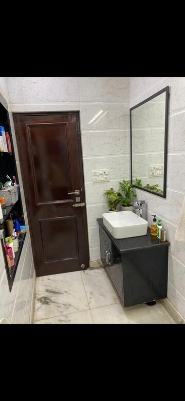 Kitchen in 1.5 BHK Builder Floor at Puri PP City Centre, Pitampura – for Rent