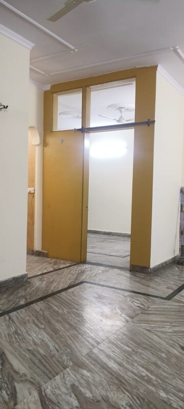 Room in 3 BHK Builder Floor at Huda CGHS, Sector 56 – for Rent