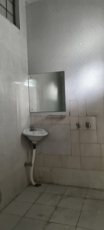 Bathroom in 3 BHK Builder Floor at Huda CGHS, Sector 56 – for Rent