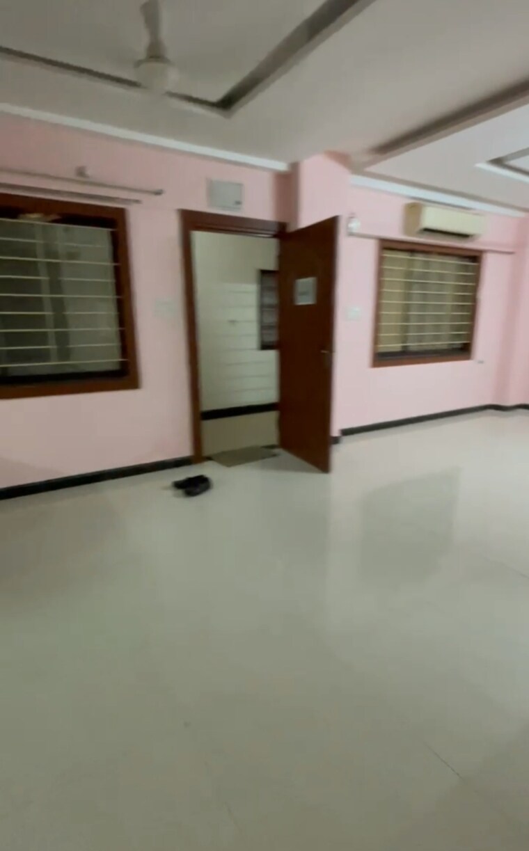 Room, jatkhedi 2 Bedroom 900 Sq.Ft. Apartment In Jatkhedi Bhopal 8998680