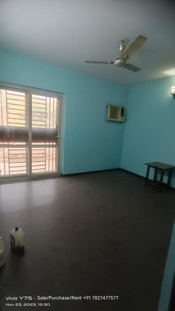 Room in 3 BHK Apartment at BPTP Park 81, Sector 81 – for Rent