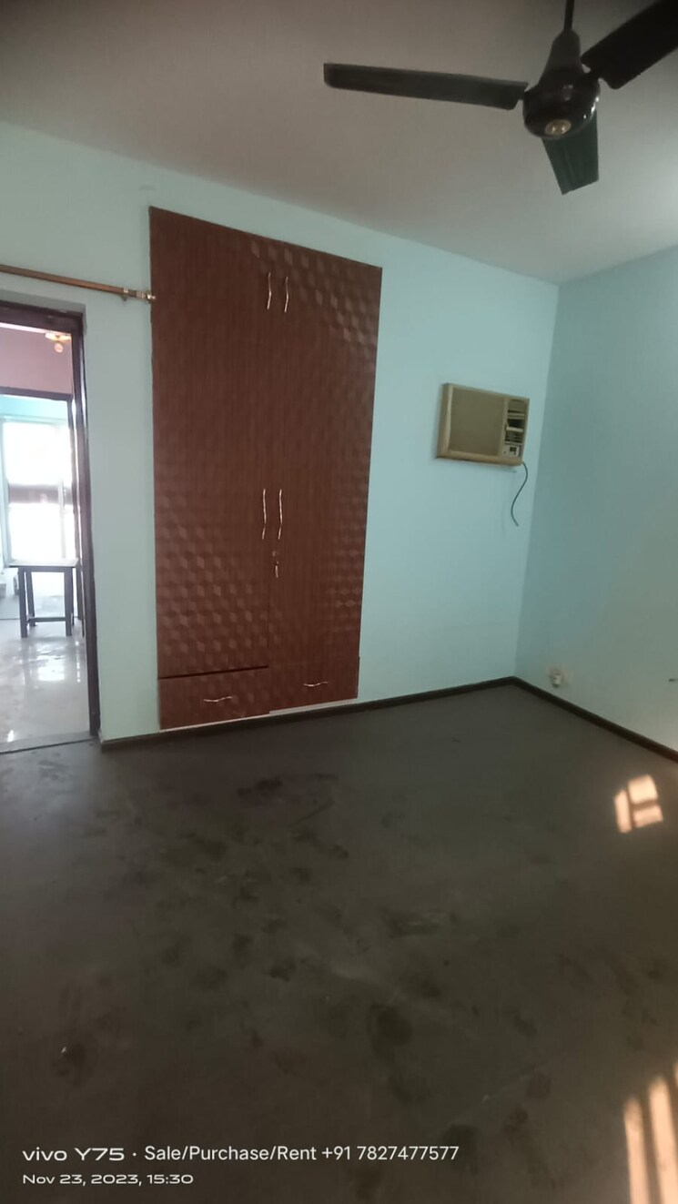 Room, bptp-park-81 3 Bedroom 300 Sq.Ft. Apartment In Sector 81 Faridabad 8998885