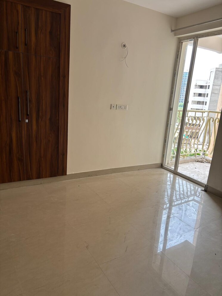 Room, sikka-kaamna-greens 2 Bedroom 702 Sq.Ft. Apartment In Sector 143a Noida Noida 8998945