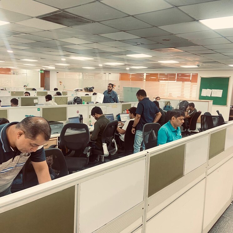 Team Area, echelon-square Commercial Office Space in IT/SEZ 8000 Sq.Ft. In Sector 32 Gurgaon 8998984