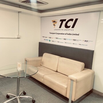 Team Area in  Office Space in IT/SEZ at Echelon Square, Sector 32 – for Rent