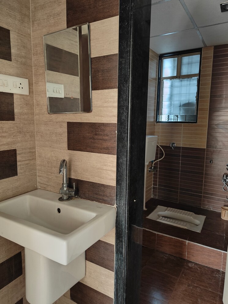 Bathroom, ssd-sai-dreams 2.5 Bedroom 800 Sq.Ft. Apartment In Pimple Saudagar Pune 8998983