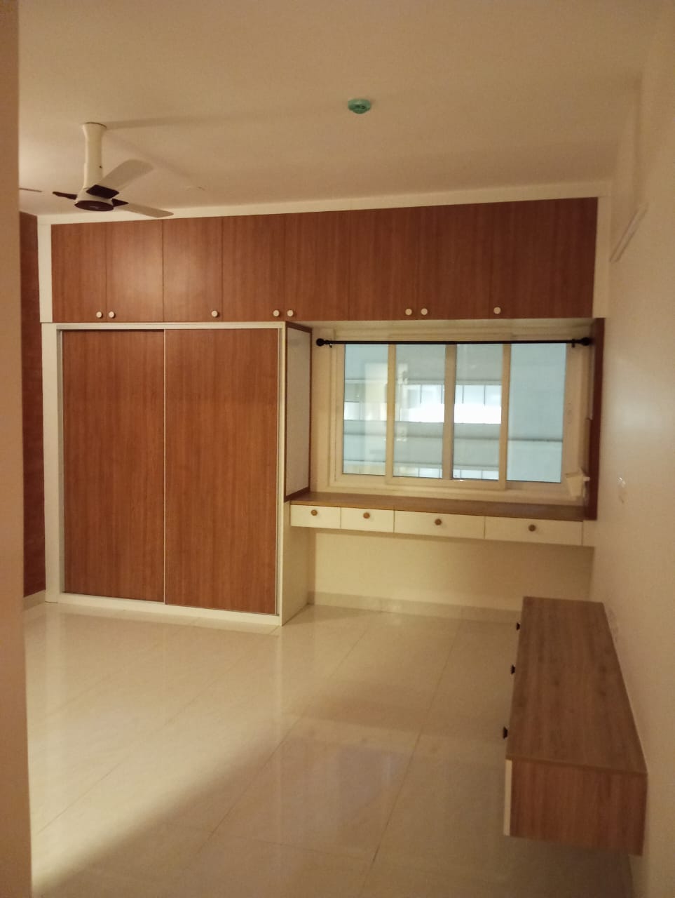 3.5 BHK + Pooja Room Apartment For Rent in Prestige Beverly Hills