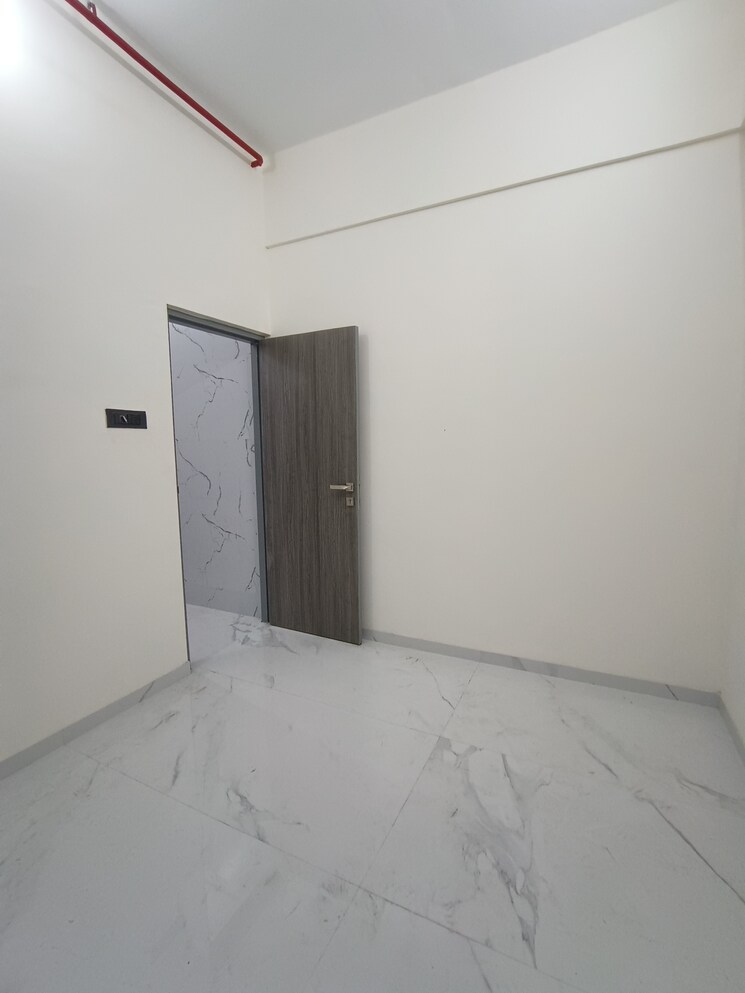 Bedroom, ic colony 2 Bedroom 680 Sq.Ft. Apartment In Ic Colony Mumbai 8999001