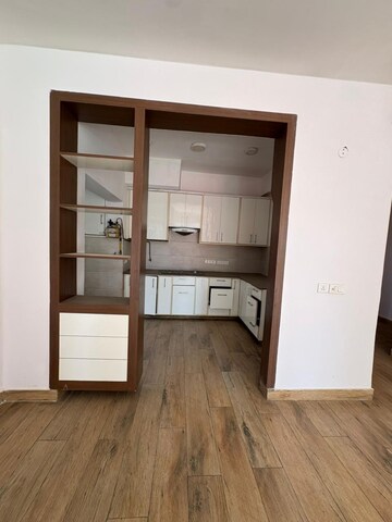 Room in 3 BHK Apartment at 3C Lotus Zing, Sector 168 – for Rent