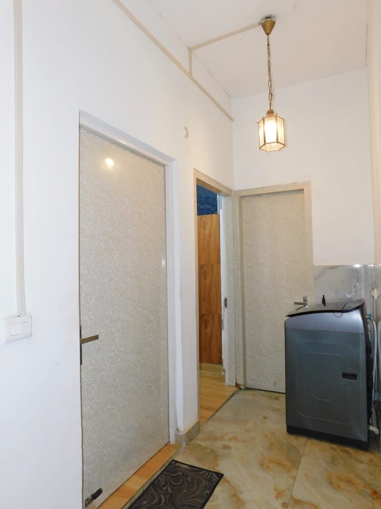 Bathroom, central-govt-employees-rwa 3 Bedroom 1700 Sq.Ft. Apartment In Sadiq Nagar Delhi 8999033