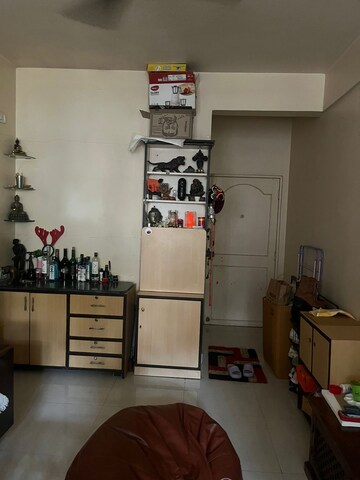 Furnished Amenities in 3 BHK Apartment at Kumar Presidency, Koregaon Park – for Rent
