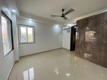Living Room in 3.5 BHK Apartment at Palm Residency Chhatarpur, Chattarpur – for Rent