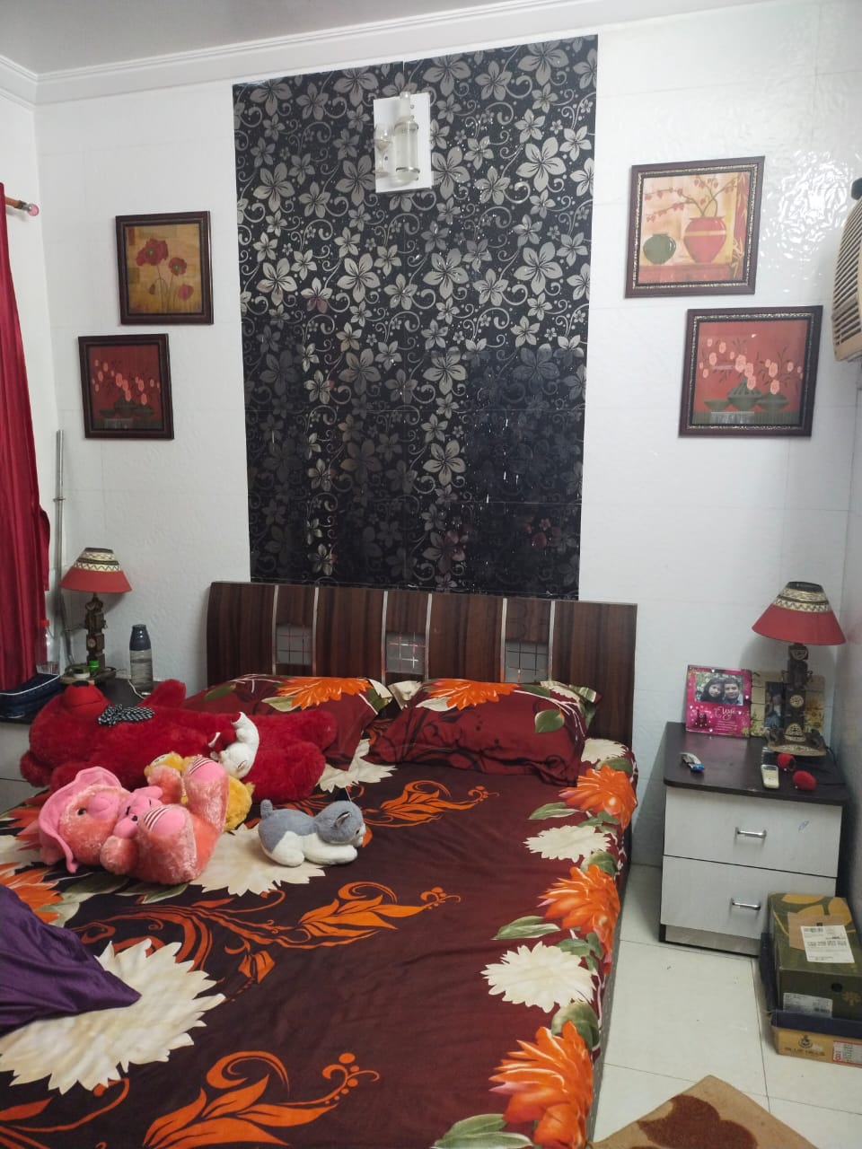 3 BHK + Extra Room Apartment For Rent in Rashmi Drashant