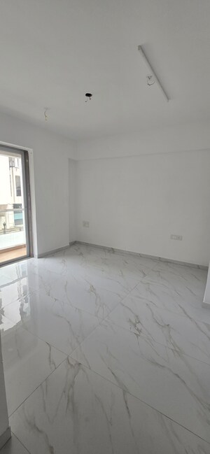 Furnished Amenities in 3 BHK Apartment at Giriraj CHS Naupda, Naupada – for Sale