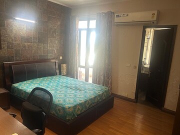 Bedroom in 3 BHK Apartment at Vipul Belmonte, Sector 53 – for Rent