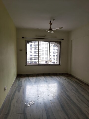 Room in 2 BHK Apartment at Chawla Plaza, Cbd Belapur Sector 11 – for Sale