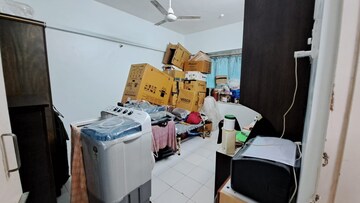 Team Area in 2 BHK Apartment at Maruti Tower, Cbd Belapur Sector 11 – for Sale
