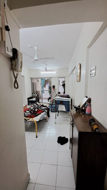Team Area in 2 BHK Apartment at Maruti Tower, Cbd Belapur Sector 11 – for Sale