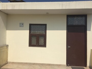 1 RK Builder Floor For Rent in Lajpat Nagar I