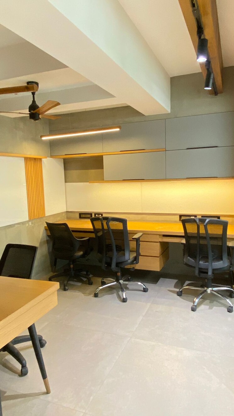Team Area, ambli road Commercial Office Space 1050 Sq.Ft. In Ambli Road Ahmedabad 8999128