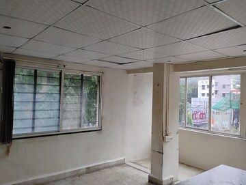 Room in  Office Space at Gananjay Society, Kothrud – for Rent