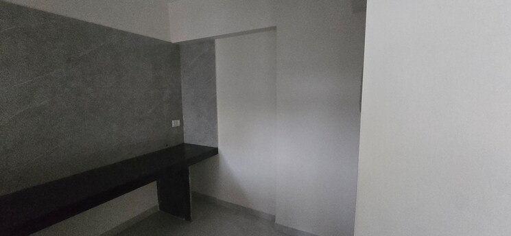 Room, bhaskar colony 1 RK 220 Sq.Ft. Apartment In Bhaskar Colony Thane 8999157