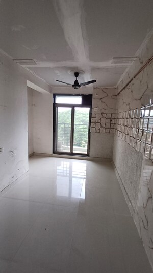 Bathroom in 1 BHK Apartment at Joshi Amar Vaishali CHS, Naupada – for Sale