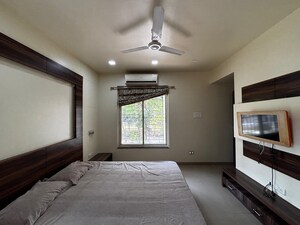 Room in 3 BHK Apartment at Kool Homes Signature, Undri – for Sale