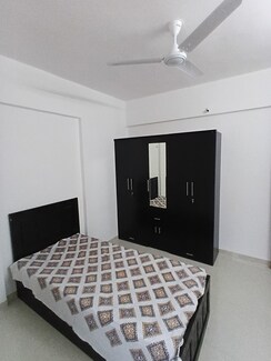 2 BHK Apartment For Sale in Majestique 38 Park Majestique