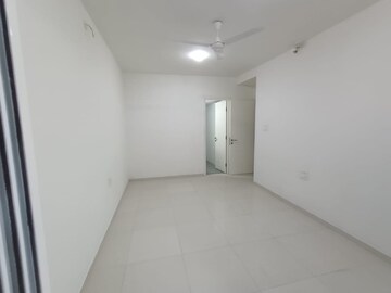 Room in 3 BHK Apartment at Godrej Elements, Hinjewadi – for Rent
