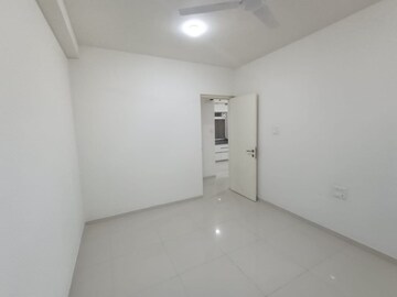 Room in 3 BHK Apartment at Godrej Elements, Hinjewadi – for Rent