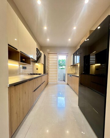 Kitchen in 3.5 BHK Apartment at Patiala Road – for Sale