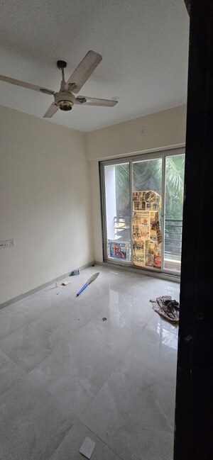 Furnished Amenities in 1.5 BHK Apartment at Bhaskar Colony – for Sale