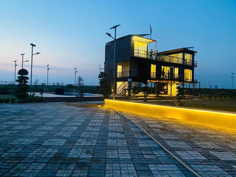 Exterior View, sector 156 4 Bedroom 300 Sq.Yd. Independent House In Sector 156 Noida 8999263