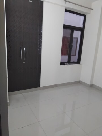 Furnished Amenities in 3 BHK Apartment at Amolik Sankalp, Sector 85 – for Rent