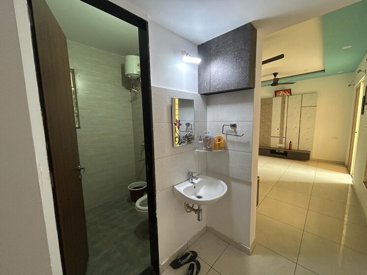 Bathroom, yashwin-hinjewadi 3 Bedroom 752 Sq.Ft. Apartment In Hinjewadi Phase 2 Pune 8999238