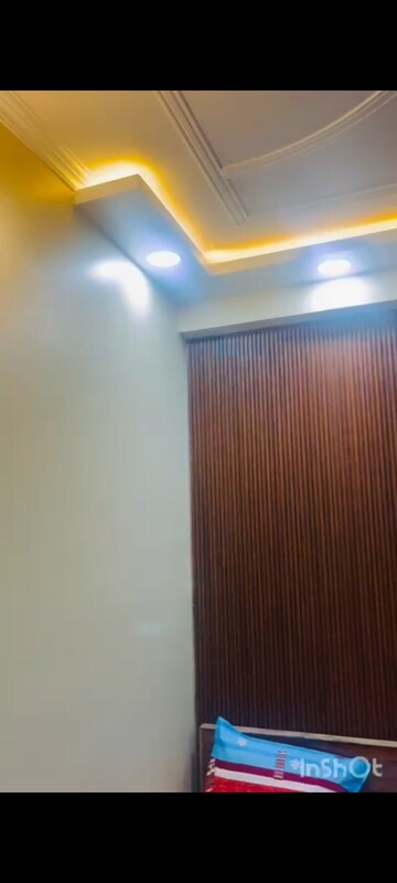 Furnished Amenities in 2 BHK Builder Floor at Rohini – for Rent