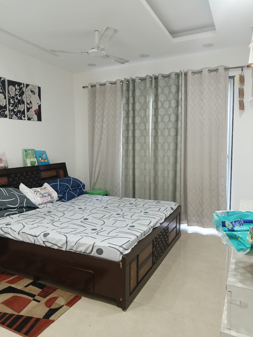 3 BHK + Pooja Room Builder Floor For Rent in Unitech South City II