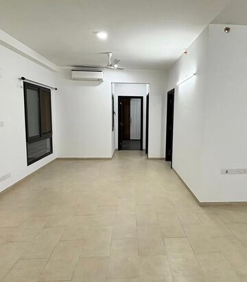 Room in 3 BHK Apartment at Sobha City Gurgaon, Sector 108 – for Rent