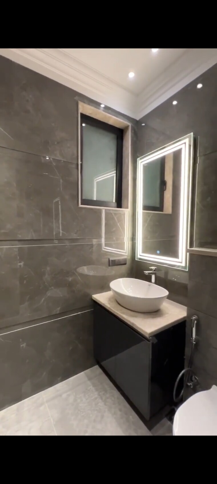 Bathroom, surya-cghs 3 Bedroom 1800 Sq.Ft. Apartment In Sector 43 Gurgaon 8999287