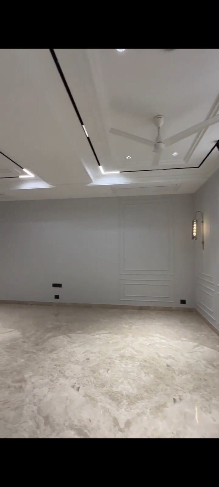 Bathroom, surya-cghs 3 Bedroom 1800 Sq.Ft. Apartment In Sector 43 Gurgaon 8999287