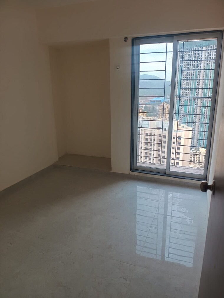 Room, mahavir-kalpavruksha 2 Bedroom 905 Sq.Ft. Apartment In Ghodbunder Road Thane 8999296