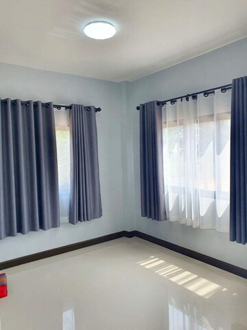 3 BHK Apartment For Rent in Rohini Sector 9