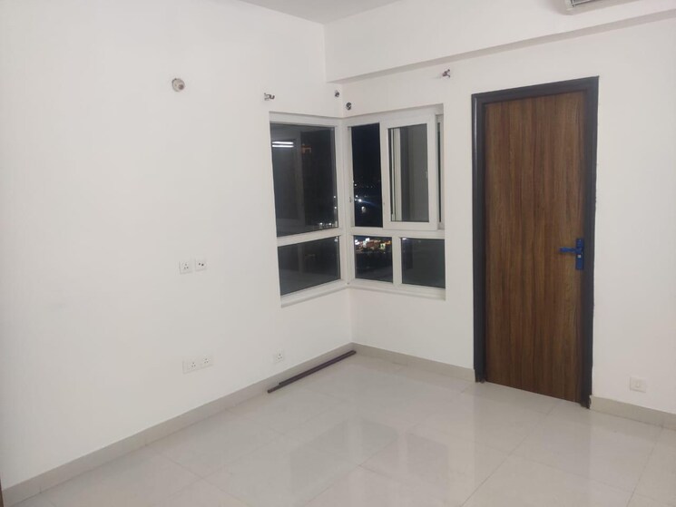 Room, adani-oyster-grande-phase-2 3 Bedroom 1689 Sq.Ft. Apartment In Sector 102 Gurgaon 8999308