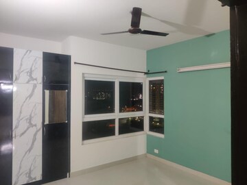 Room in 3 BHK Apartment at Adani Oyster Grande Phase 2, Sector 102 – for Rent