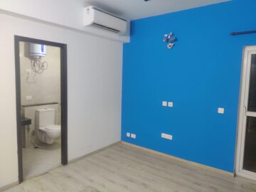 Room in 3 BHK Apartment at Adani Oyster Grande Phase 2, Sector 102 – for Rent