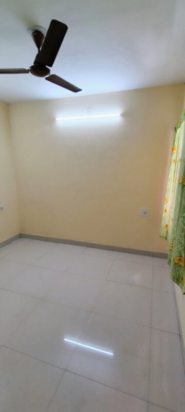 Bedroom in 1 BHK Apartment at Vesu – for Rent