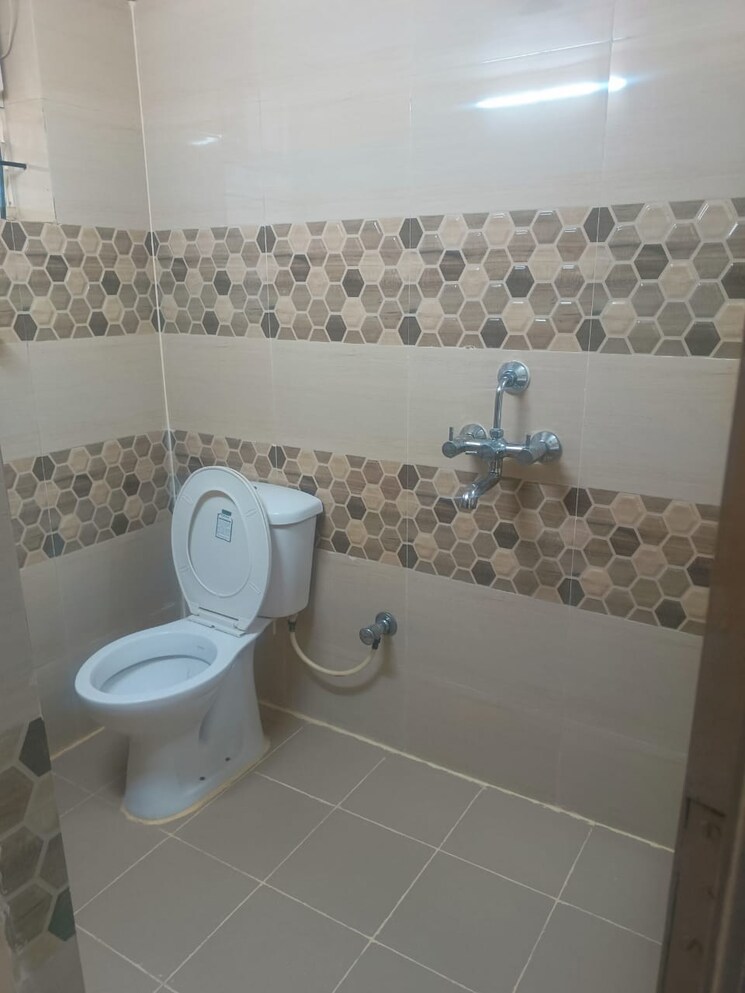 Bathroom, kadubeesanahalli 2 Bedroom 1150 Sq.Ft. Builder Floor In Kadubeesanahalli Bangalore 8999320