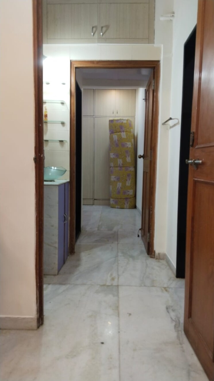 undefined, kanchan-chs 1.5 Bedroom 600 Sq.Ft. Apartment In Bandra West Mumbai 8999332